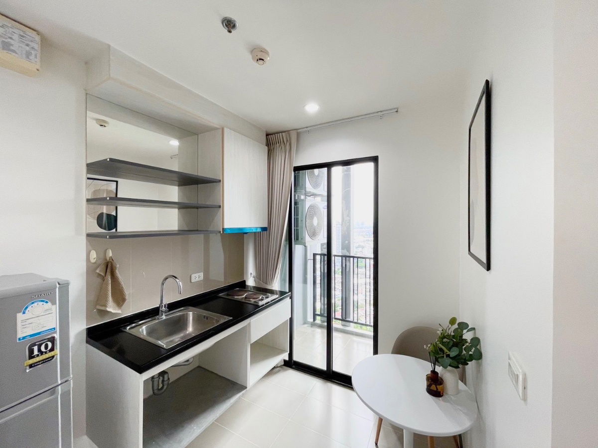 รูป 🟨🟨The base park west สุขุมวิท77 ติด bts อ่อนนุช🟨🟨 - รูปที่ 8/12