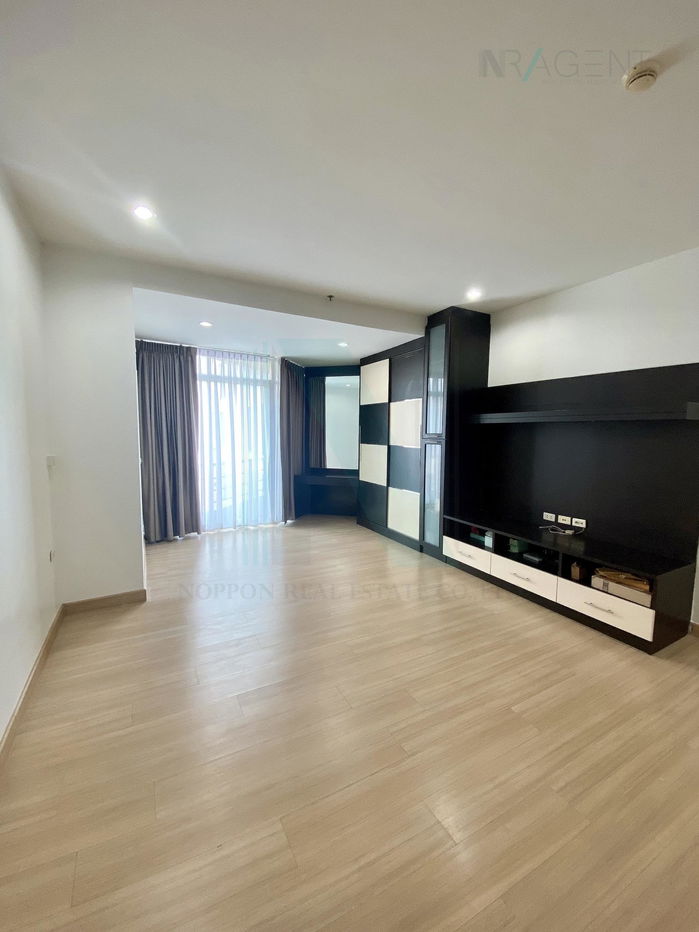 picture Condo for sale, Baan Sathorn Chao Phraya Studio, 5th floor, near BTS Saphan Taksin. - 4/8