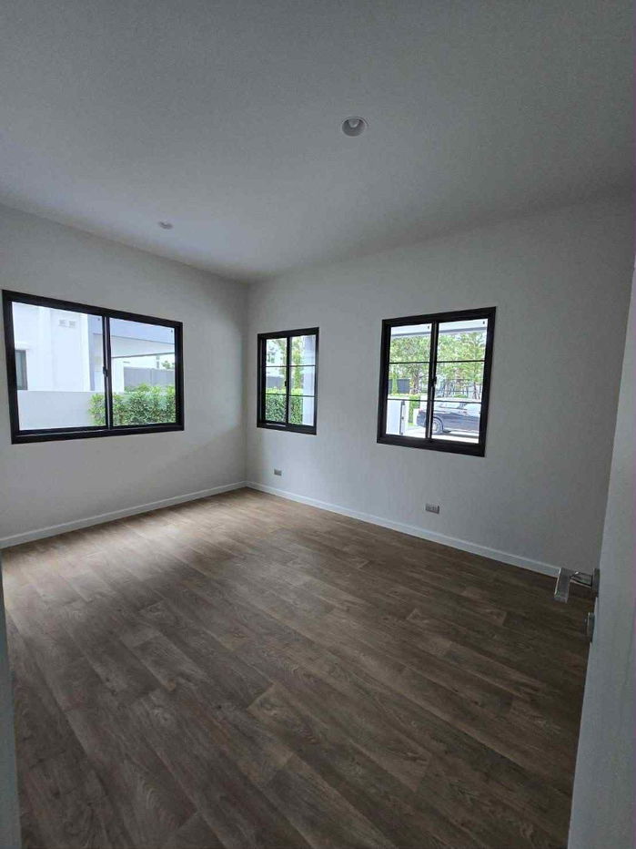 รูป บ้านเดี่ยว บุราสิริ จตุโชค หน้าโครงการ ติดสวน-คลับเฮ้าส์  - รูปที่ 15/26