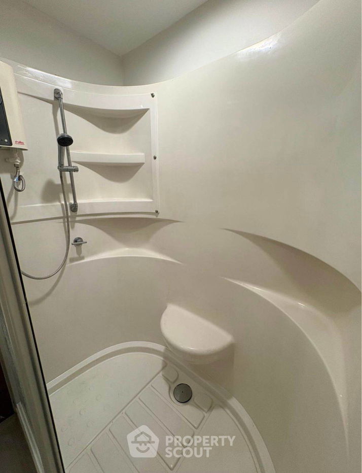 รูป คอนโด 2-ห้องนอน ที่ คิว เฮ้าส์ สาทร ใกล้ BTS กรุงธนบุรี (ID 2354915) - รูปที่ 10/12