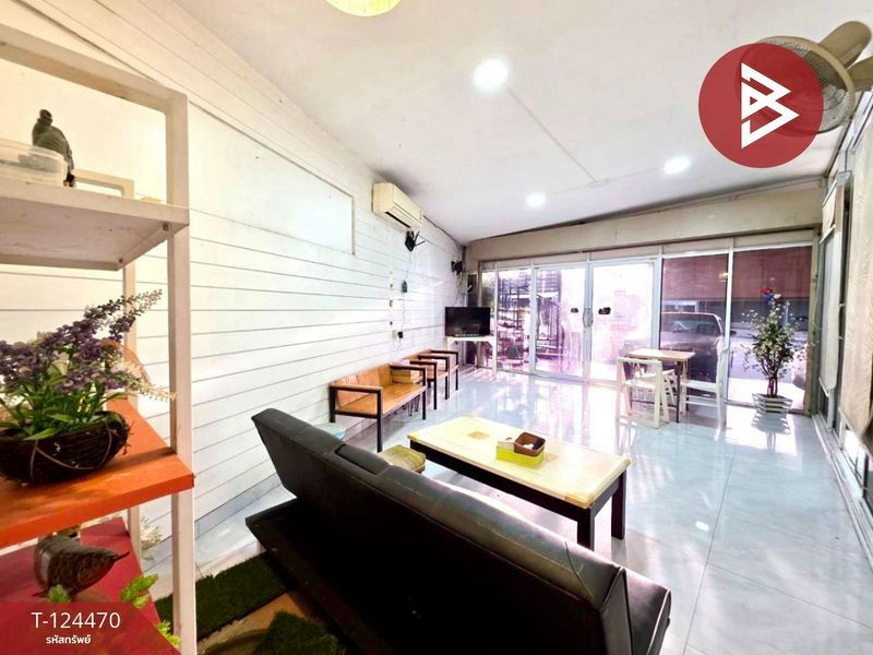 รูป ขาย อาคารพาณิชย์ 3 ชั้น  อ่างศิลา ชลบุรี เนื้อที่ 57 ตารางวา  - รูปที่ 3/15