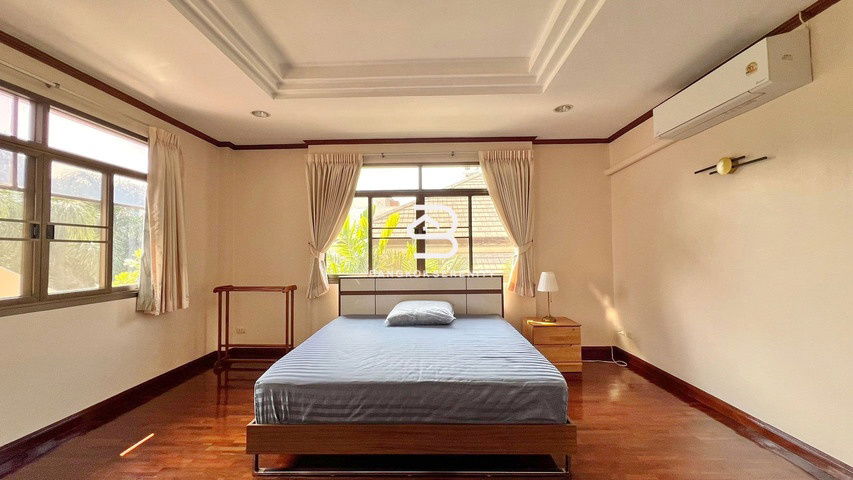 picture House for rent in Sukhumvit -Nana - 12/17