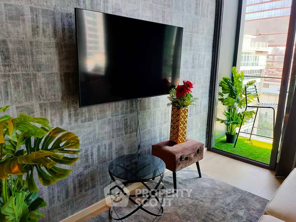 picture 1-BR Condo at Ashton Silom near BTS Chong Nonsi (ID 2372508) - 10/17