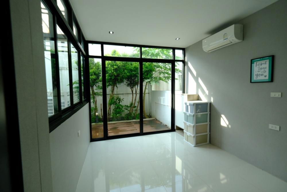 รูป 🏠 ให้เช่าบ้าน : THE LANDMARK EKAMAI-RAMINDRA (เดอะ แลนด์มาร์ค เอกมัย รามอินทรา)   รหัสทรัพย์ | 📌 LNP-H633  - รูปที่ 6/26