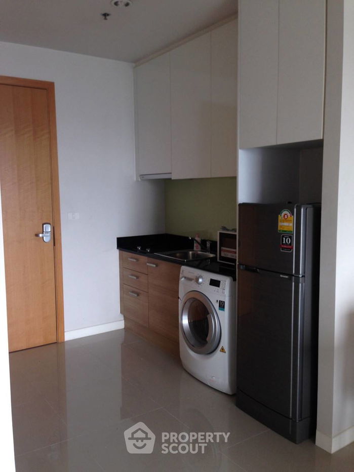 รูป คอนโด 2-ห้องนอน ที่ เซอร์เคิล คอนโดมิเนียม ใกล้ MRT เพชรบุรี (ID 514477) - รูปที่ 3/16