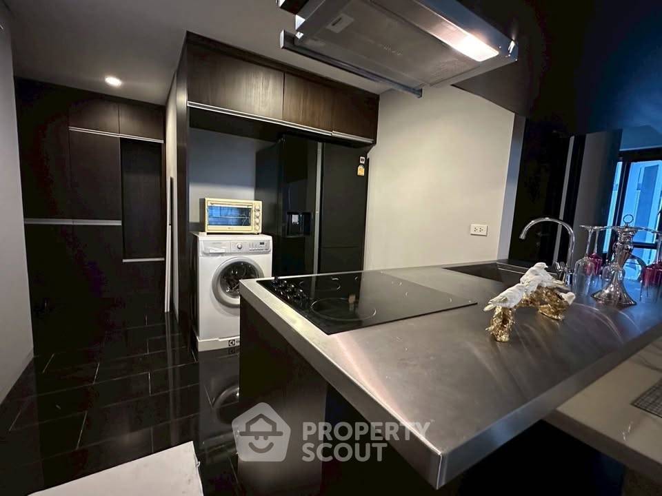 picture 2-BR Condo at Siamese Gioia near MRT Phetchaburi (ID 2380991) - 5/12