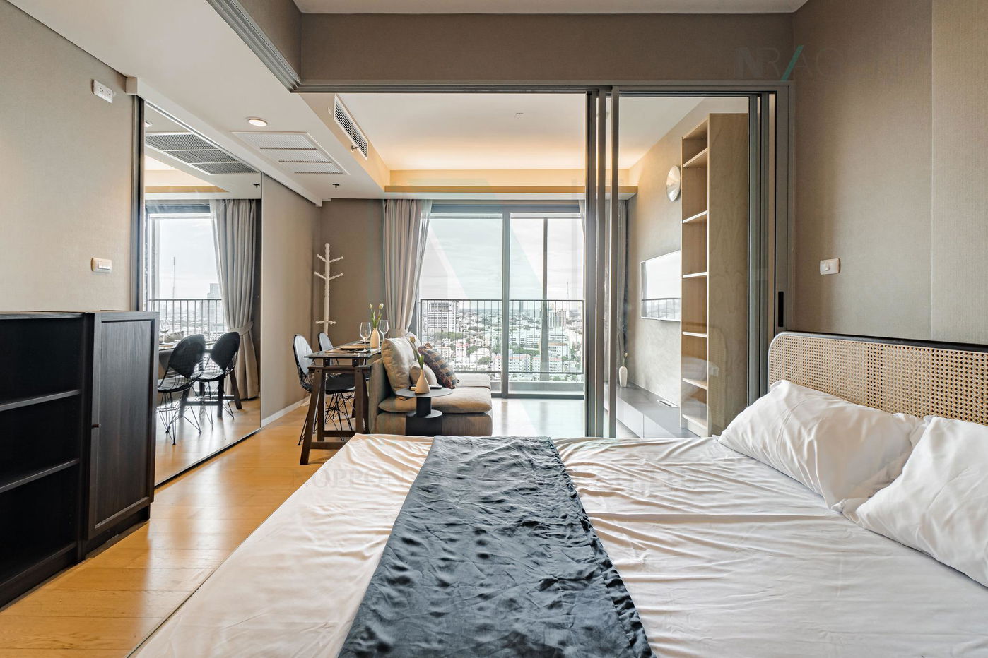 picture For Sell Condo SIAMESE RATCHAKRU Building 1, Floor 25,1 bed room, Room size 31 sqm - 1/8