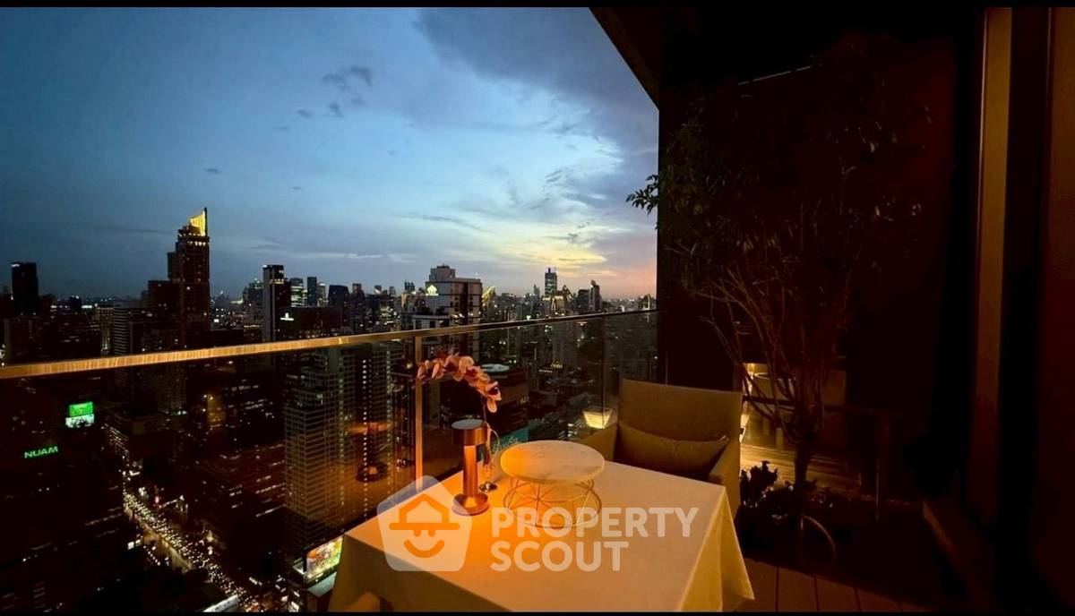picture 4-BR Condo at The Esse At Singha Complex near MRT Phetchaburi (ID 997976) - 18/24