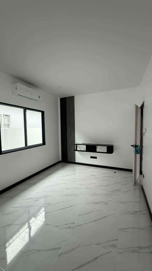 รูป ขายบ้านเดี่ยวรีโนเวท ทำเลดี ซอยพัทยารุ่งเรืองซ.4 - รูปที่ 10/15