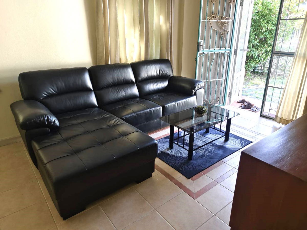 picture Two storey house for rent with 3 bedrooms,2 toilets and 1 kitchen.  - 2/10