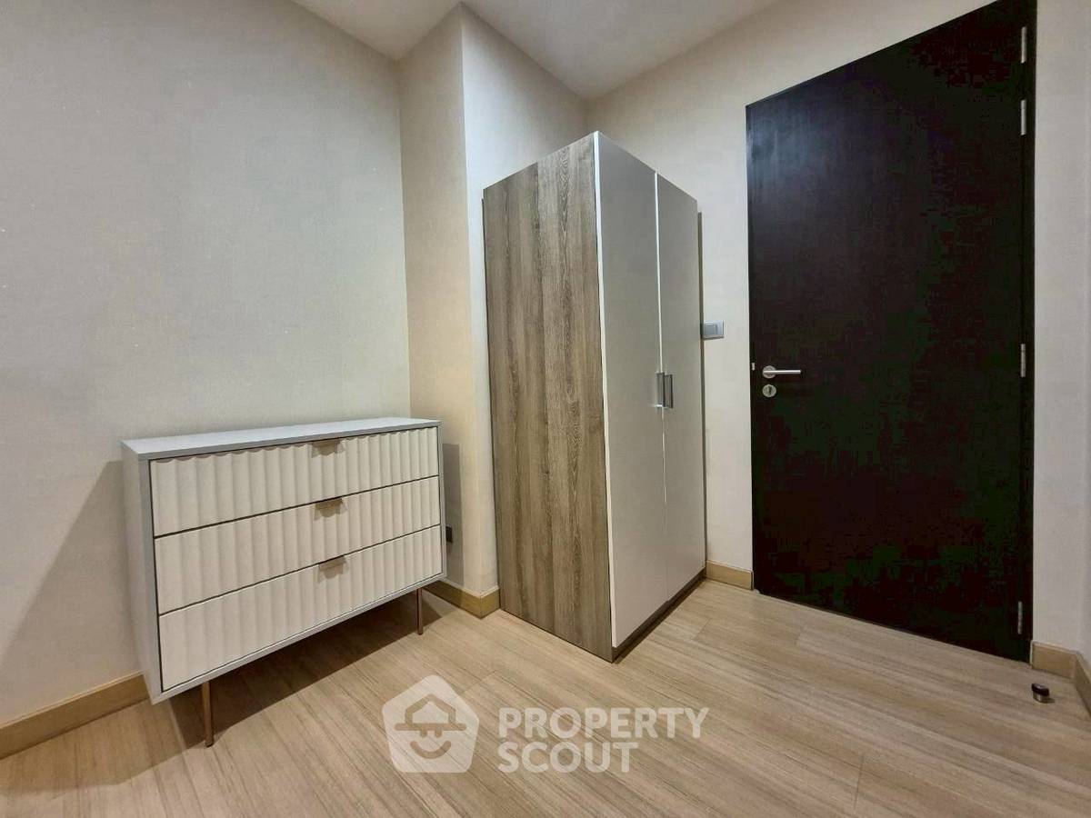 picture 2-BR Condo at Sky Walk Residences near BTS Phra Khanong (ID 2380509) - 10/18