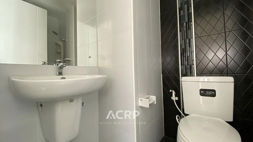 picture Modern Townhouse for Sale – Nara Trend Prachauthit 90 Good location. - 6/14