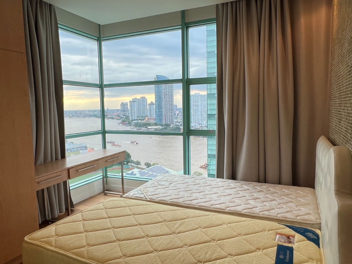 picture  Chatrium Riverside condo - 2beds 2baths 122sqm. River view special price 65,000 Available now - 4/20