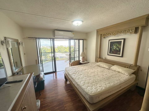 🇬🇧 For Sale – Hillside 4 Condominium, Chiang Mai