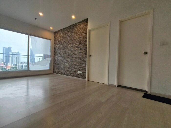 รูป 💖💖ขายด่วน ราคาพิเศษ แอสปาย รัตนาธิเบศร์ 1  (2 Bed 49.58 ตร.ม/2.65 ล้าน) ชั้น 12A สนใจสอบถามได้นะคะ LINE: atfirm2010💖💖 - รูปที่ 4/17