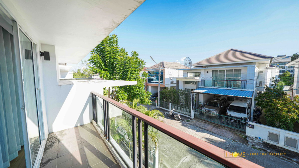 รูป ให้เช่าบ้านเดี่ยวสองชั้น   4 ห้องนอน 3 ห้องน้ำ  1 ห้องครัว 2 ที่จอดรถ - รูปที่ 29/39