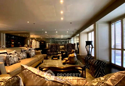 คอนโดให้เช่า : กว้างขวาง 2 ห้องนอน 277 ตร.ม. Baan Sathorn Condominium ใกล้ MRT ลุมพินี (ID 2380666)