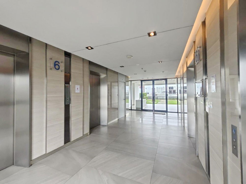 รูป ขาย  Skyline Rattanathibet สกายไลน์ รัตนาธิเบศร์ ห้องมุม ชั้นเดียวกับส่วนกลาง  - รูปที่ 8/11