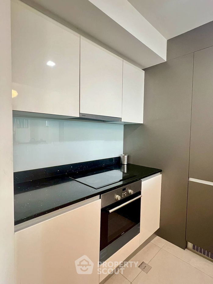 รูป คอนโด 1-ห้องนอน ที่ เดอะ ริเวอร์ คอนโดมิเนียม ใกล้ BTS สะพานตากสิน (ID 2384750) - รูปที่ 11/18