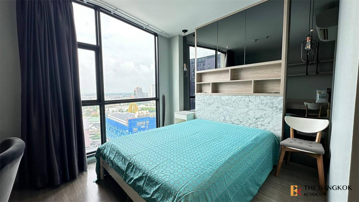 picture RHYTHM Ekkamai Move-in Ready, Just Bring Your Stuff near BTS Ekkamai - 2/10