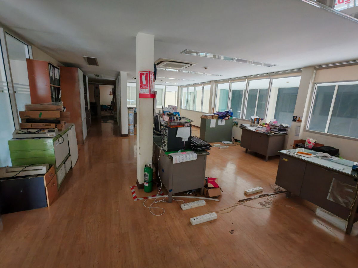 picture Good Location near seacon bangkae mrt phasi charoen Land for sale on phetkasem mainroad - 13/28