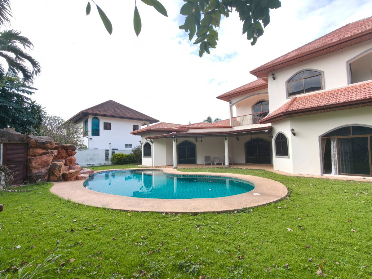 picture House for rent Convinant to international Regent school  - 46/49