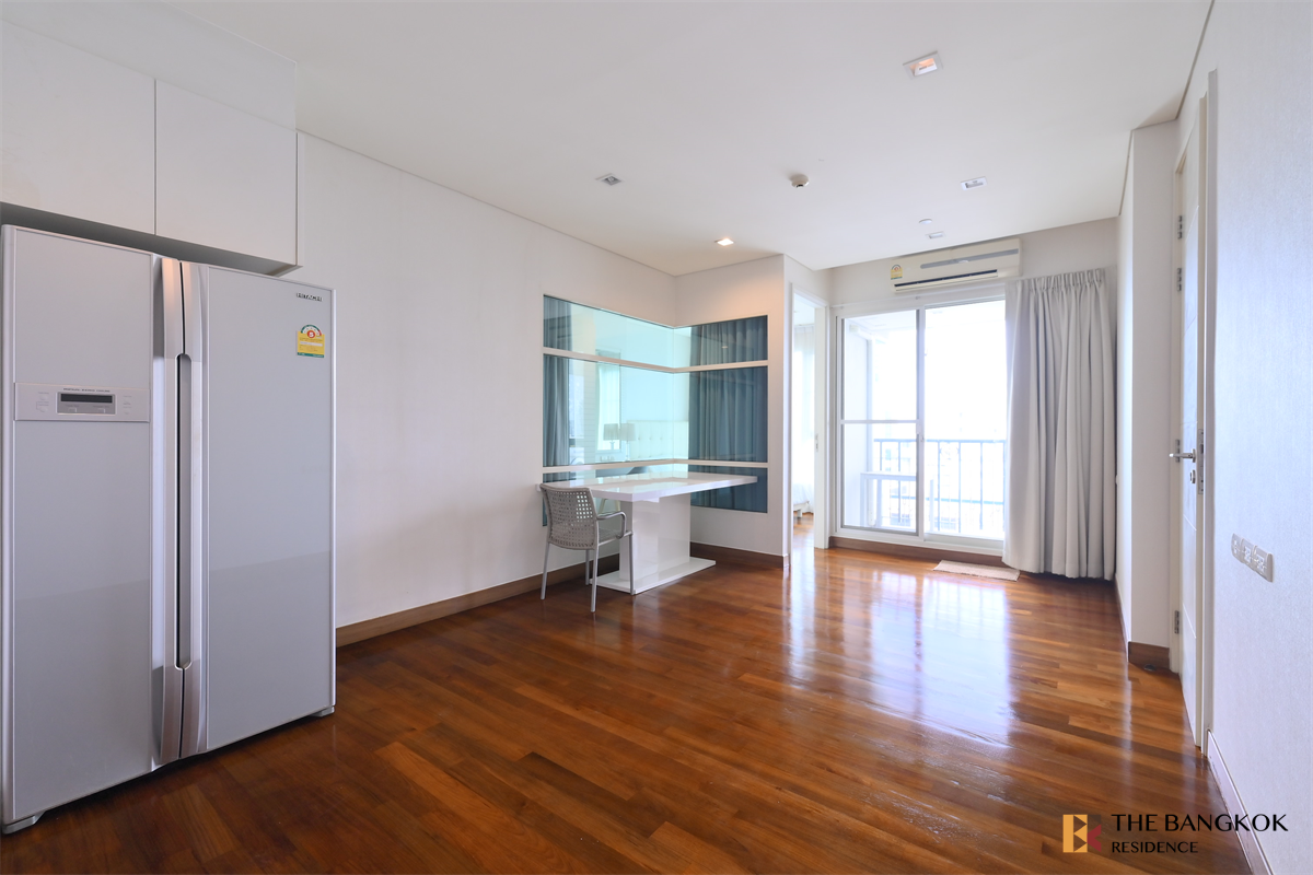 รูป ไอวี ทองหล่อ  ใช้ชีวิตสไตล์ Luxury บนทำเลศักยภาพ - รูปที่ 2/10