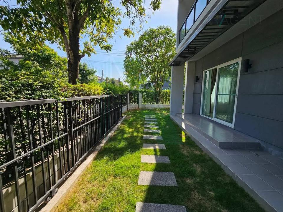 รูป 📌 ขายบ้านเดี่ยว โครงการ เซนโทร บางนา-วงแหวน 2 ชั้น 4 ห้องนอน 4 ห้องน้ำ - รูปที่ 2/8