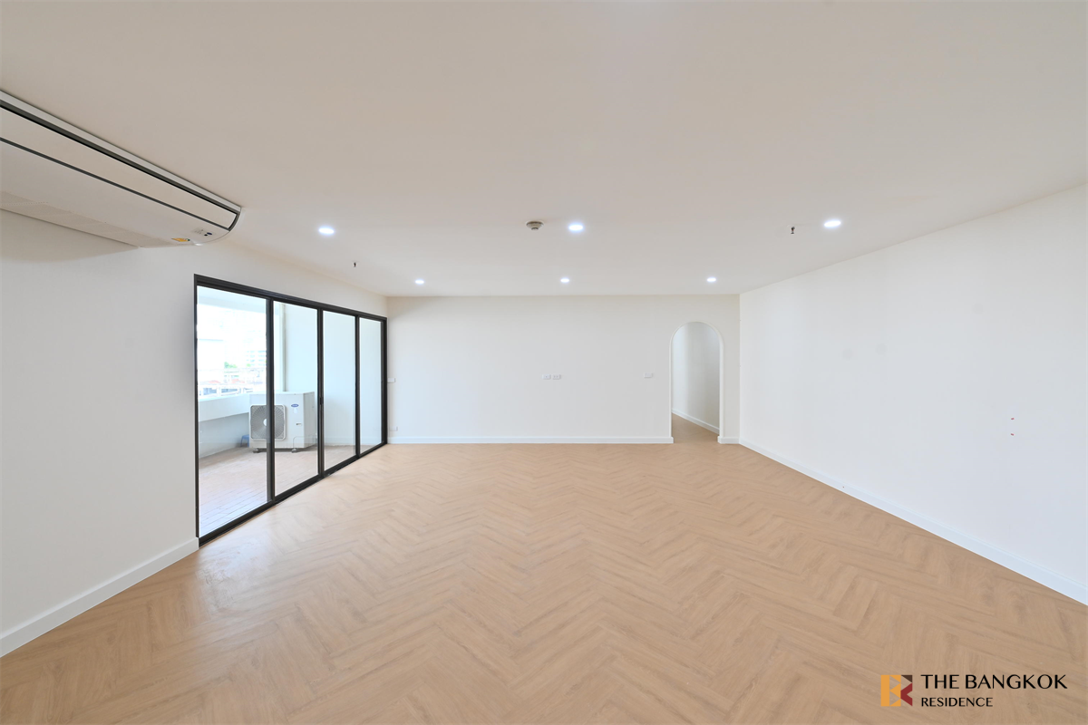 picture Prestige Tower near MRT Sukhumvit Station Easy Start with a City Dweller Lifestyle - 10/10