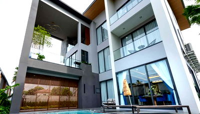 บ้านเดี่ยว บางละมุง ชลบุรี : 💎 Harmony Hills Villas Pattaya วิลล่าหรู 3 ชั้น พร้อมลิฟต์และพูลส่วนตัว ใจกลางพัทยา 🌴 📞 093-1681685 | 065-5639565 💚 LINE: @whitesand