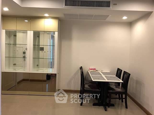 picture 2-BR Condo at Supalai Wellington 2 near MRT Thailand Cultural Centre (ID 492797) - 11/11