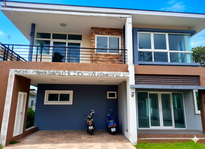 Houses for sale Nawamintrachinuthit Benjamarachalai School : Single House For Sale – Sirinrat Village, Hathairat Area, Bangkok