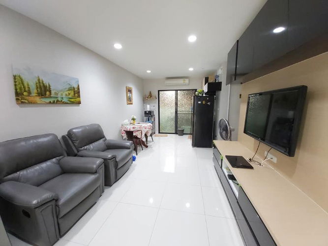 รูป #ขายถูก!!! บ้านกลางเมือง กัลปพฤกษ์ ทาวน์โฮม 3 ชั้น (บิ้วอินทั้งหลัง พร้อมเข้าอยู่)  - รูปที่ 16/19