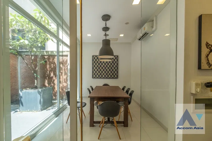 picture 🔼🔽 AccomA 📩  3 BR House in  Lumphini (AA36589) - 7/20