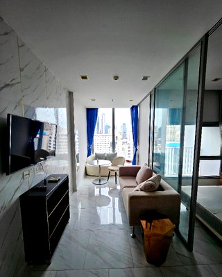 Condos for rent : For rent: Hyde Sukhumvit 11, beautiful, fully furnished, near BTS Nana. Interested, add Line @841qqlnr