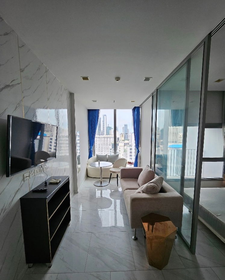 รูป เช่า ไฮด์ สุขุมวิท 11 สวย เฟอร์นิเจอร์ครบ ใกล้ BTS นานา สนใจแอตไลน์ครับ@841qqlnr - รูปที่ 1/6