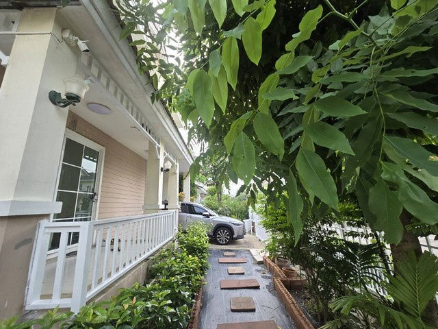 รูป ให้เช่า บ้านเดี่ยว2ชั้น 52ตรว. ถนน วงแหวน/อ่อนนุช ใกล้สนามบินสุวรรณภูมิ - รูปที่ 1/8