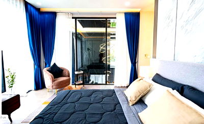 บ้านเดี่ยว ชลบุรี : ✨ สัมผัสชีวิตเหนือระดับในบ้านหรู Modern Luxury รายล้อมด้วยธรรมชาติและวิวเนินเขาอันเงียบสงบ 🌿 📞 093-1681685 | 065-5639565 💚 LINE: @whitesand