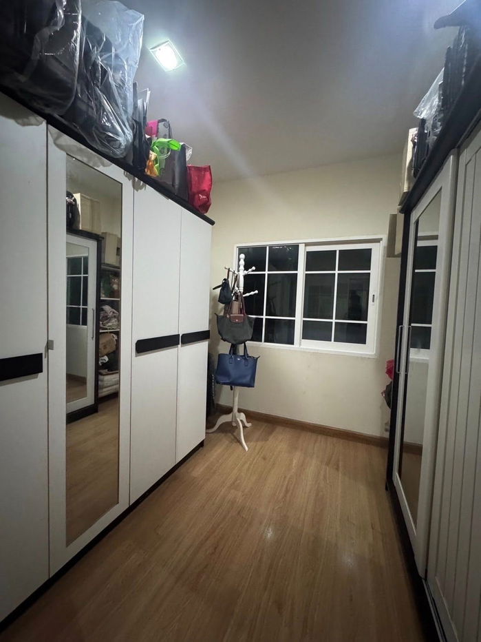 picture Best price for sale in Golden City Village, Pinklao-Charansanitwong. Great location with easy access, near Rama 7  - 8/20