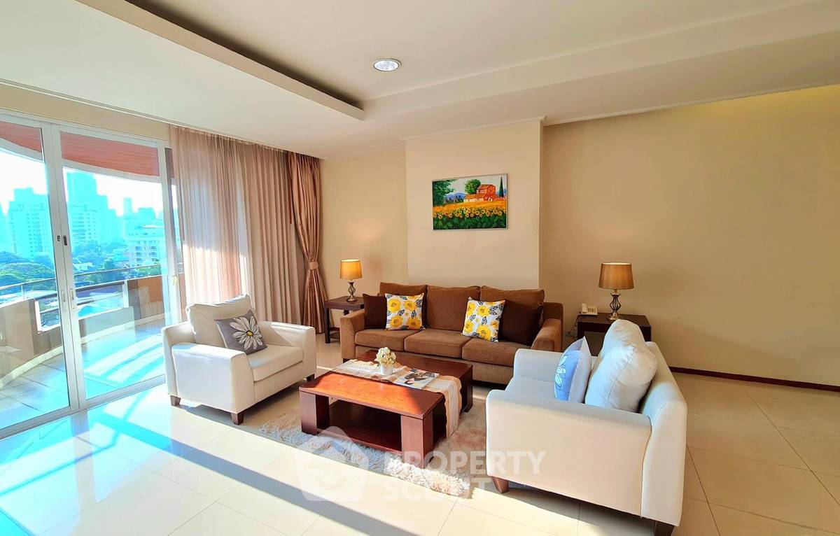 picture 3-BR Condo at Piyathip Place near BTS Phrom Phong (ID 1549702) - 5/10