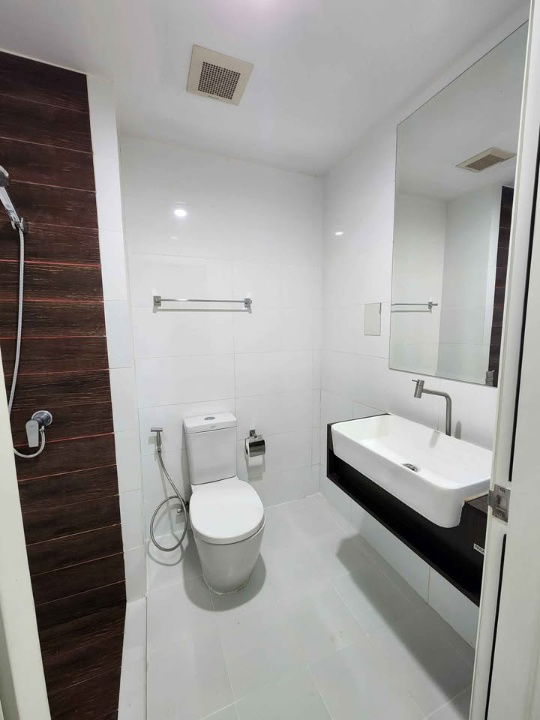 รูป ให้เช่า เอ สเปซ มี สุขุมวิท 77 มีเฟอร์นิเจอร์+เครื่องใช้ไฟฟ้าครบ - รูปที่ 7/7