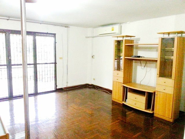 picture Sukumvit101 Punnawithi25-31 6Bed BTS Punnawithi 1.1km.Very large 6m wide. 4-story townhome for rent - 6/8