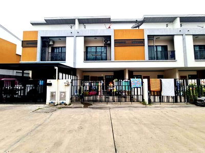 ทาวน์โฮม มาร์เก็ต วิลเลจ สุวรรณภูมิ : B13124 ขายทาวน์เฮ้าส์ หมู่บ้านเรสท์ทาวน์ บางนา สมุทรปราการ