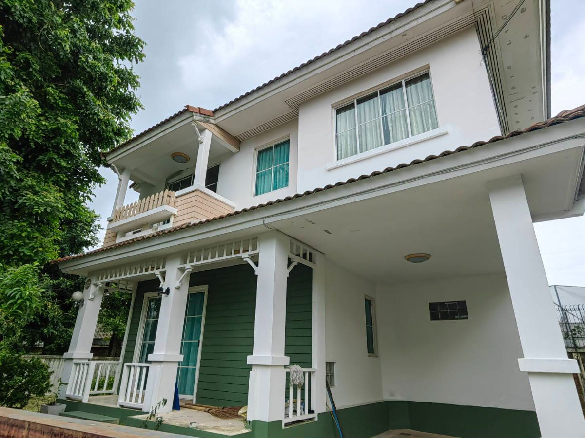 picture House for sale in the nice Location near Mahidol Salaya - 1/1