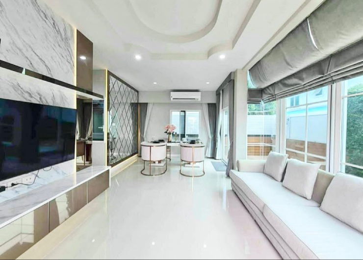 รูป ให้เช่าบ้านแกรนดิโอ รามอินทรา – วงแหวน (Grandio Ramintra – Wongwaen) อยู่ถนนเลียบมอเตอร์เวย์ แขวงท่าแร้ง เขตบางเขน - รูปที่ 2/10