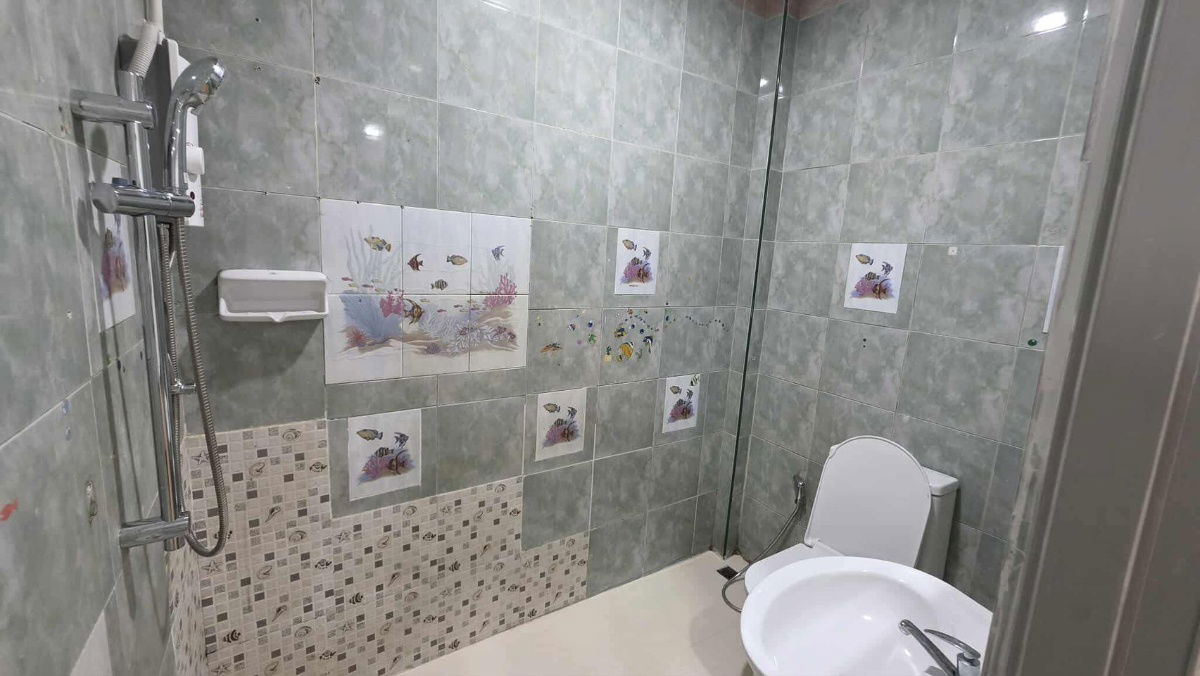 รูป #ให้เช่าบ้านเดี่ยว 2 ชั้น หมู่บ้านระเบียงทอง4  ซ.นาคนิวาส 44 ลาดพร้าว บ้านหลังใหญ่ พื้นที่ใช้สอย 260 ตรม. เยอะมากๆ อยู่ต้นซอยเพียง 130 เมตร  - รูปที่ 16/20