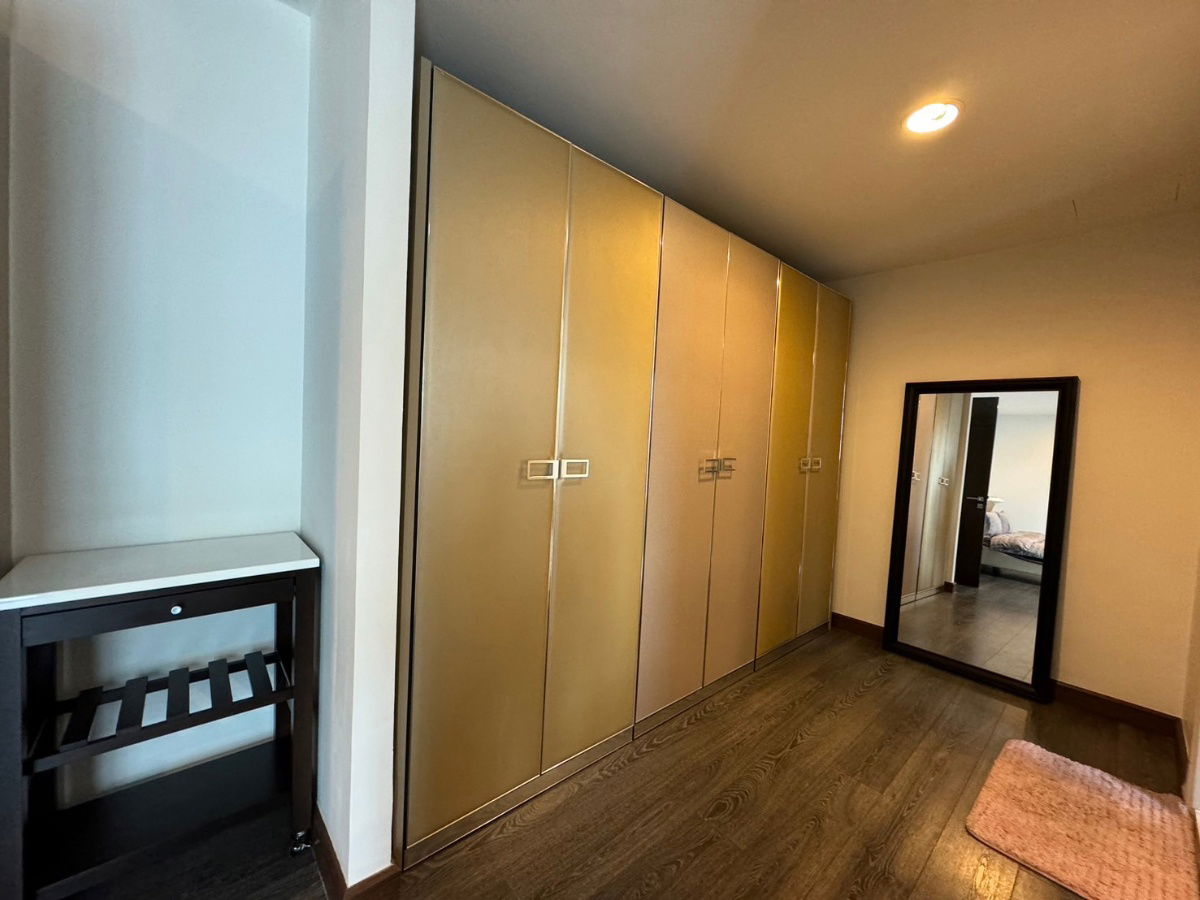 รูป The Crest Ruamrudee 3 Bedrooms 3 Bathrooms - รูปที่ 11/12