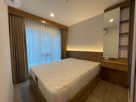 P-42303 Condo for rent Regent home bangna fully furnished (Confirm again when visit).