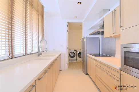 Athenee Residence The Privilege of Luxury in an Economic Hub Location near BTS Phloen Chit