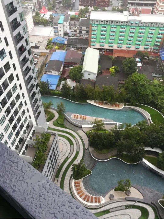 picture Condo for rent, Ideo O2, near BTS Bangna. Private corner unit with city and pool views, beautifully decorated.- RW007099  - 14/14